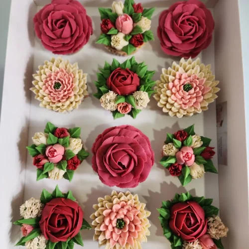 Floral Buttercream Cupcakes Box