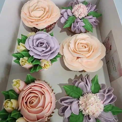 Floral Boxed Cupcakes – 6 Cupcakes